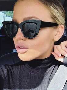 1pc Plastic Frame Fashion Decorative Glasses Street Basics Fall Winter Women Outfits Clothes Business Casual Gifts For Summer Beach Vacation,Outdoor,Travel Preppy Style For Back To School