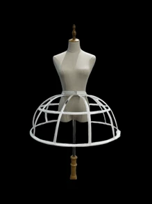 1 pezzo Sottogonna per donna in bianco/nero, per 4 stagioni, fresca per l'estate, sottogonna corta, sottogonna stile Lolita, sottogonna voluminosa per abito da sposa, sottogonna asimmetrica, sottogonna con 2 stecche in pizzo, sottogonna a forma di zucca con 2 stecche, sottogonna a forma di barile con 3 stecche, sottogonna con bordo in chiffon con 2-4 stecche, sottogonna a doppio bordo con 3-4 stecche, sottogonna a croce con 4 stecche, sottogonna con fessura aperta con 5 stecche, gabbia a più strati in acciaio forato, sottogonna stile barocco e Rococo regolabile, adatta per matrimonio, festa, esibizione, cosplay
