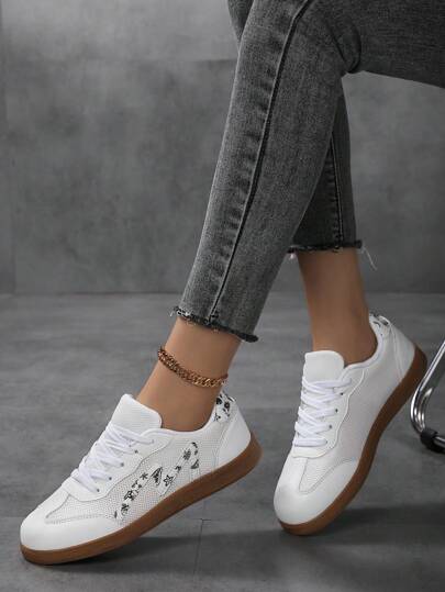 Scarpe da ginnastica casual da donna con lacci, punta tonda, semplici e versatili, traspiranti, confortevoli, leggere, adatte per tutti i giorni