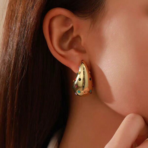 1 Pair European & American Unique Personalized Earrings, 18K Gold Plated, Hollow Water Drop Design Cubic Zirconia Stud Earrings For Women