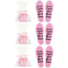 1 paire Cadeaux d'anniversaire de 40e/50e/60e pour femmes et hommes, jolies chaussettes drôles et amusantes. Chaussettes douces et confortables pour hommes et femmes, antidérapantes et moelleuses. Cadeaux pour épouse, mari, mère, père pour leur anniversaire