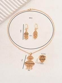 4pcs/Set Luxurious Geometric Gold Color Tassel Necklace, Earrings & Ring Jewelry Set, Suitable For Women To Wear At Parties, Festivals And Gatherings