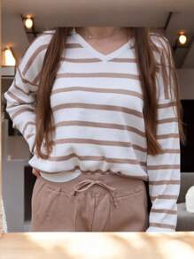 EverlyX Beige And White Striped Jersey Knit Set And Jogger Pants - Women's Fashion - Winter 2025 - Shipping From Spain In 24/48 Hours - Beige and White - View 2