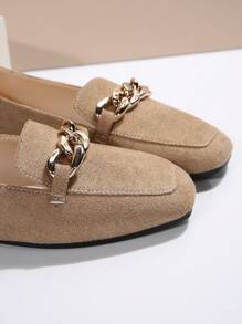 女士金属链方头低跟休闲芭蕾平底鞋，舒适乐福鞋适合日常穿着、办公室、春秋季通勤，卡其色