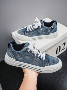 Scarpe di tela piatte di grandi dimensioni da uomo, adatte a tutte le stagioni, casual, sportive, alla moda, per uso quotidiano e per andare al college, per giovani