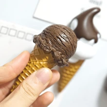 1pc Ice Cream Fridge Magnet, Realistic Food Magnetic Sticker, 3D Dessert Refrigerator Decor, Cute Home Decoration, Stationery, Kitchen Accessories, Blackboard Magnets, Office Magnetic Decoration