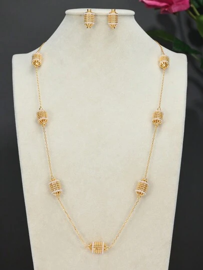 3件套波西米亚风仿珍珠吊坠耳环及长项链首饰套装，适合女士参加派对、礼服及节日活动时佩戴。