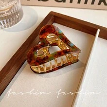 Korean Elegant Heart Shaped Plastic Claw Hair Clip, Medium Size, Wholesale,Hair Accessories,Hair Claw,Claw Clips,Hair Clutch,Hair Jaw Clip Fall Winter For Vacation Outfits Woman