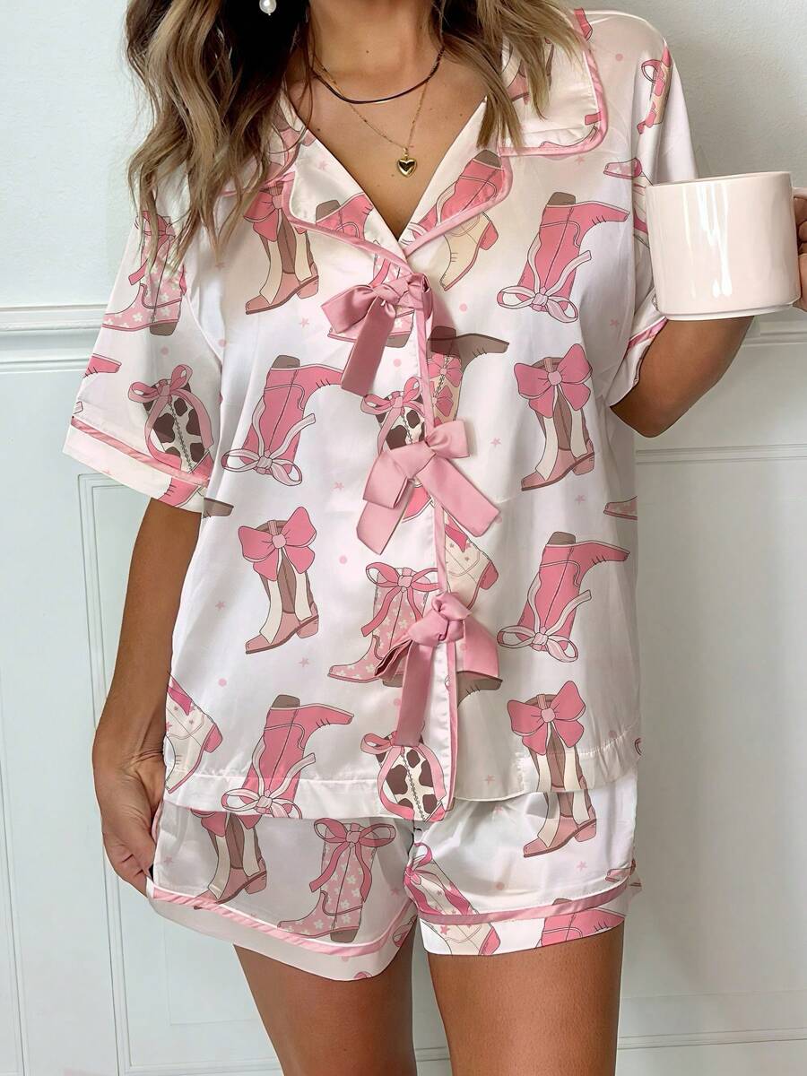 Women Cute Two Piece Pajama Set Y2K Goblet/Western Cowboy Boots/Bow Printed Short Sleeve Bow Tie Front Button Shirts Wide Leg Shorts Pjs Set Preppy Matching Lounge Sets Aesthetic Summer Casual Loungewear Martini Sleepwear Outfit - 藕粉色 - 查看 1