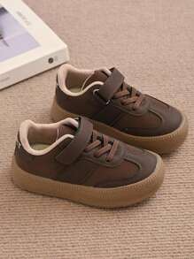 Kids' Solid Color Simple & Fashionable Breathable Outdoor Sports Shoes - Brown - View 2