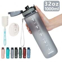 1 pieza Vaso de agua de plástico grande con capacidad de 750ml/1000ml y diseño degradado, incluye cepillo para el vaso y colador de té. Botella de agua para deportes al aire libre con bebida directa para un fácil manejo