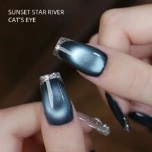 MISS SHAKA 10ml 黑玻璃猫磁性凝胶指甲油朋克风格美甲修甲油半永久性凝胶适合冬季美甲用品圣诞指甲