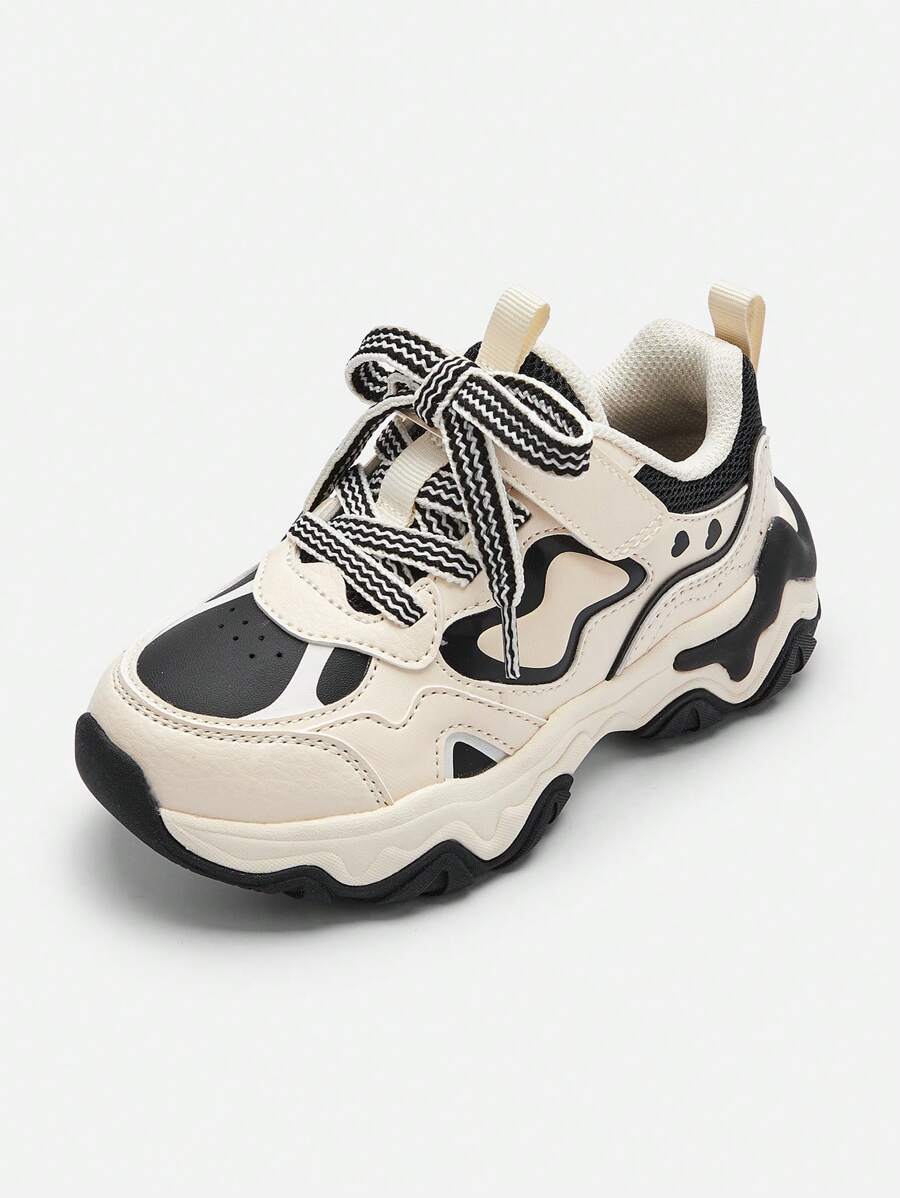 Balabala 女孩厚實的運動鞋，時尚休閒的春季鞋 - 黑白色調 - 查看 1