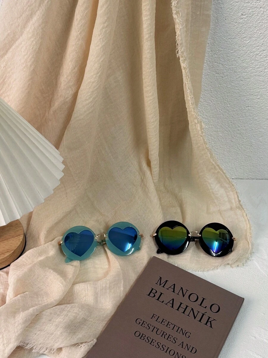 1pc Ultra-Light Children Glasses, Comfortable Wear, Fashionable For Photo Shooting, Party, Travel, Personalized, Cute Heart-Shaped Design