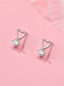1 paire de boucles d'oreilles à tige en argent sterling 925 en forme de cœur creux avec zircone cubique, livrée dans un élégant écrin cadeau