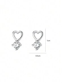 1 paire de boucles d'oreilles à tige en argent sterling 925 en forme de cœur creux avec zircone cubique, livrée dans un élégant écrin cadeau