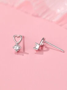1 paire de boucles d'oreilles à tige en argent sterling 925 en forme de cœur creux avec zircone cubique, livrée dans un élégant écrin cadeau
