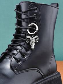 Set de dijes de cabeza de carnero plateados, accesorios de pendientes góticos punk para zapatos - Dijes de decoración para botas, bolsos y llaveros hechos de aleación de zinc - Dijes para personalizar el calzado - Plateado - Ver 2
