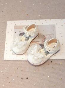 女孩亮面蝴蝶装饰舒适平底户外凉鞋 - 米色 - 查看 2
