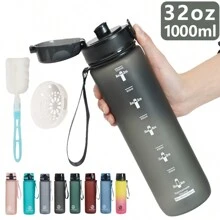 1 pieza Vaso de agua de plástico grande con capacidad de 750ml/1000ml y diseño degradado, incluye cepillo para el vaso y colador de té. Botella de agua para deportes al aire libre con bebida directa para un fácil manejo
