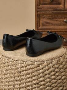 WHDXY 女士法式平底鞋，尖头蝴蝶结设计，低鞋面，休闲黑色复古乐福鞋，百搭芭蕾平底鞋