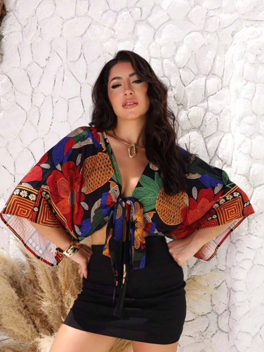 Elegant Printed Cropped Top Versatility And Comfort For All Moments With Style And Your Summer Energy. - 墨綠色 - 查看 1