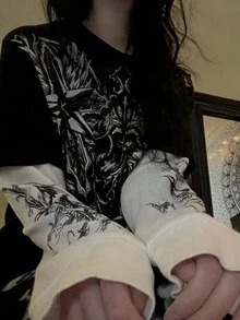 Y2K Graphic Print & Contrast Color Panels 2 In 1 T-Shirt - Black - View 2