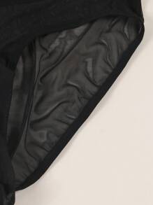 Herren schwarze sexy Mesh-Unterwäsche, halbtransparent mit süßem Herz-Augen-Druckmuster, atmungsaktiv und bequem als Alltagsunterwäsche Tangas
