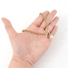 1pc Minimalist Gold Heart-Shaped Letter Pendant With T-Bar Clasp And Stainless Steel Chain Necklace, Women - Yellow Gold - View 3