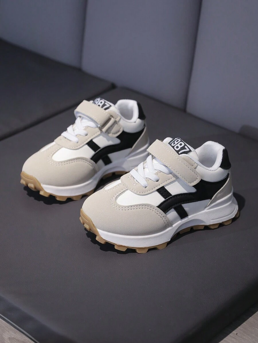 1双儿童休闲运动鞋，软底防滑耐磨，时尚休闲儿童运动鞋