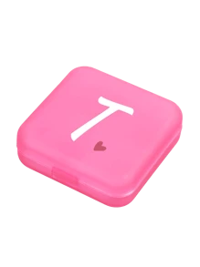 1pc Pink Love White Letter A-Z Pattern Cute And Portable Pill Box, Travel Pill Box, Large Pill Storage Device 4 Times A Day, Large Vitamin Daily Medication Storage Device, Large Pill Container, Medication Dispenser (Pink) - Perfect For Organizing Medication Anytime, Anywhere