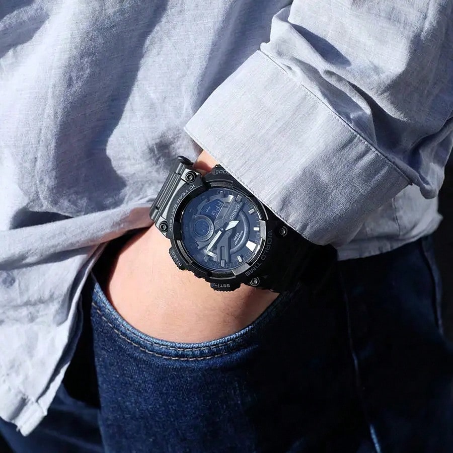 Casio Reloj con movimiento cuarzo japonés Man Aeq-110W-1A 52.2 mm