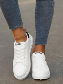 2025 Spring/Summer New Fashion Casual Student Comfortable Small White Shoes Women Flat Loafers (Run Small)