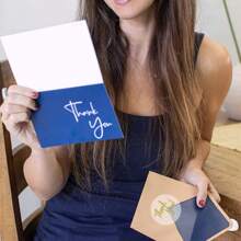 500 sztuk kolorowych naklejek foliowych z motywem kwiatowym, etykiety samoprzylepne do artykułów do pieczenia i podziękowania