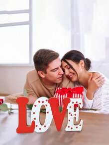 Valentine's Day Wooden Love Sign Decor, LOVE Romantic Table Top Decor Romantic Table Red Sign, Wood Love Letters Home Table Decorations For Farmhouse Shelf Fireplace Wedding Anniversary Home Party Decoration