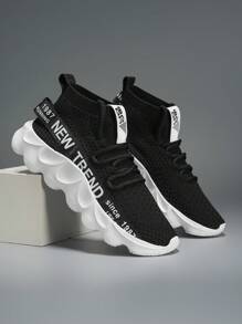 Zapatos casuales y deportivos ligeros para hombre con suela gruesa, malla y correas trenzadas