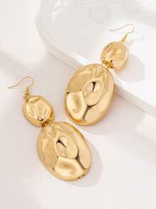 Glamorous Asymmetrical Geometric Hammered Texture Ellipse Linked Metal Necklace, Metal Earrings, Metal Bracelet Suitable For Women, Suitable For Parties, Weddings, Gatherings, And Daily Wear