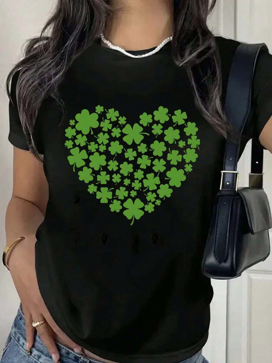 St. Patrick's Day Heart Clover Print T-Shirt - Women'S Casual Crew Neck T-Shirt, Black Crew Neck Tee With Short Sleeves, Ideal For Spring & Summer Outings, Perfect Gift For St. Patrick's Day Valentine's Day