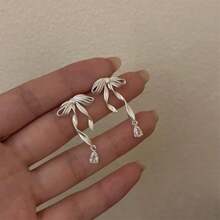 1 Pair Of Ballet Bow Drop Earrings Frosted Matte Fold Sweet Cool Style High Sense Earrings Female