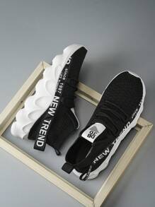 Zapatos casuales y deportivos ligeros para hombre con suela gruesa, malla y correas trenzadas