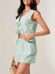 Women's 2 Piece Striped Outfit, Deep V Neck Tie-Up Tank Tops Elastic Waist Shorts For Summer