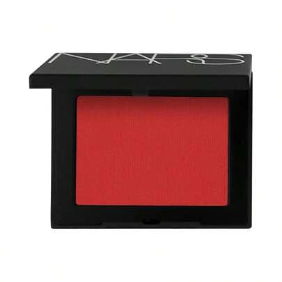  Nars 粉状腮红 4015 Exhibit A 4.8克/0.16盎司 | 无滑石粉配方，打造自然透亮红润妆效 | 丝滑易晕染质地，轻松上妆 | 持久显色，可层层叠加 | 适合敏感肌肤 | 多种惊艳色号可选 | 为双颊增添健康清新光泽 | 适合日常妆容或特殊场合