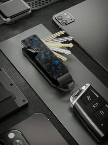 MIYIN Llavero minimalista - Caja de almacenamiento de llaves de metal compacta con destornillador, patrón de fibra de carbono, unisex, clip de llave azul con superficie antiarañazos, llaves elegantes, ligeras, portátiles y delgadas, soporte de llavero duradero con caja de regalo, excelente regalo para amigos, familiares y seres queridos, regalos para novio, regalos de cumpleaños, aniversario, regalos del Día del Padre, regalos navideños, regalos del Día de Acción de Gracias, vintage