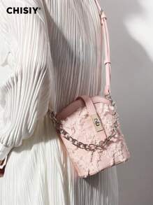 CHISIY Handmade Orignal Kyoto Diamond Texture Tassel Chain Pink Faux Leather Fabric Fashion Bucket Bag, Elegant Business High Capacity Women Commuter Bag, Casual Student Simple Music Festival Shoulder Bag, New Year Gift, Valentine's Day Gift, Suitable For Work, Shopping, Vacation, Travel, Party, Autumn/Winter, Crossbody Bag
