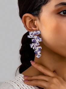 1 Pair Iron Alloy Blue & White Porcelain Floral Geometric Letter Z Stud Earrings, Minimalist Elegant Fashion Suitable For Valentine's Day Gifts, Parties And Daily Wear,Mom,Mother,Mother's Day,Gift