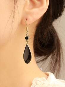 1 Pair Of Fashionable And Versatile Black Oil Drop Pendant Earrings, Suitable For Women's Daily Wear And Party Accessories (Minor Color Difference Is Normal)