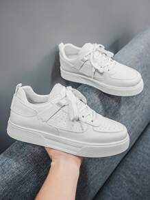 Plus Size Men's White Casual Sneakers, New Design Fashion Sports Vulcanized Shoes