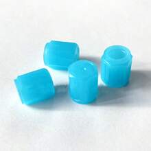 4 件装多色汽车气门帽，橡胶材质，夜光效果，适用于汽车轮胎、气门和汽车配件