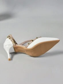 Nuove scarpe da donna con borchie, stringate, con punta affusolata, tacco alto comodo, sandali stiletto alla moda e versatili con tacco medio e aperture, décolleté vintage con un fibbia e punta chiusa - Bianco - Visualizzare 8