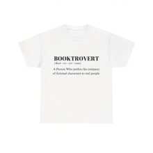 Booktrovert T-shirt, Definition Shirts, Nerd Tshirt, Bookish Shirts, Teacher Tshirt, Librarian Shirt, Book Nerd Shirt, S, M, L, XL, 2XL, 3XL - Blanco - Ver 1